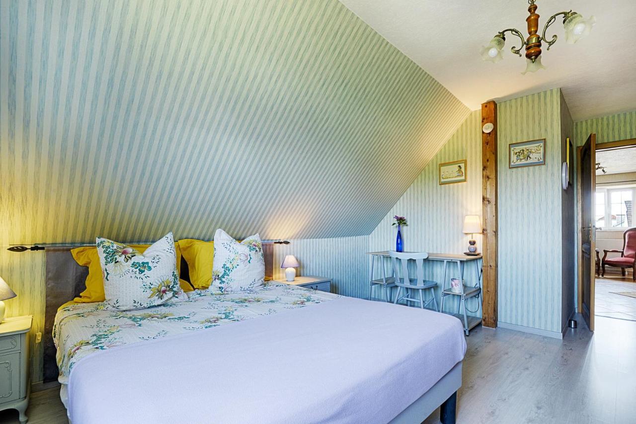 Bed and Breakfast Aux Pieds Des Vignes Інгерсгайм Екстер'єр фото